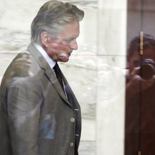 Michael Douglas regresa a su trabajo ante todo