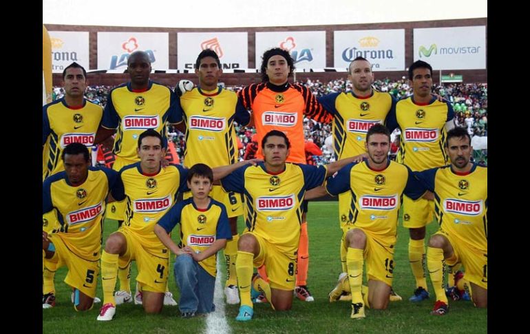 Las Águilas suman mil 253.5 puntos, en un ránking de mil equipos, para ubicarse como el mejor equipo mexicano. MEXSPORT  /