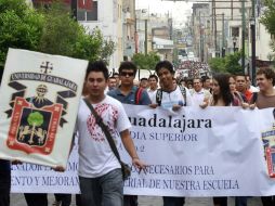 Imagen de una de las manifestaciones que se han realizado para la exigencia de más presupuesto para la UdeG. EL INFORMADOR  /