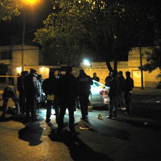 Agentes federales acribillados son homenajeados