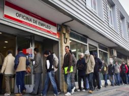 es la conUno de los rubros analizados tinuidad de las ayudas por desempleo. AP  /