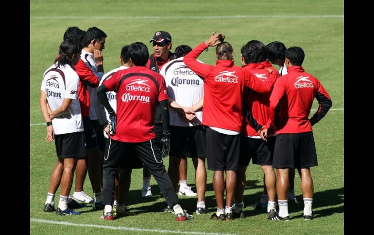 Benjamín Galindo, director técnico del Atlas, busca que sus jugadores se identifiquen con su ideología futbolística. MEXSPORT  /