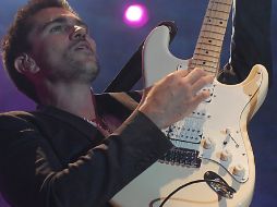 La presentación que dio el cantante se dio cita en la Universidad Intercontinental. NTX  /