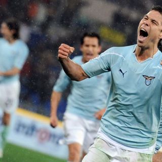 Lazio golea 3-1 al Inter