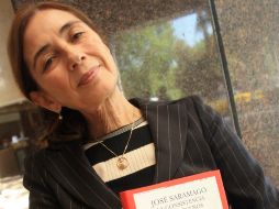 Para José Saramago la idea de una biografía le pareció algo disparatada. En la imagen Pilar del Río. A. HINOJOSA  /