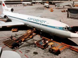 Luego de que los tripulantes se percataron de los fallos del avión decidieron hacer un aterrizaje de emergencia. EFE  /