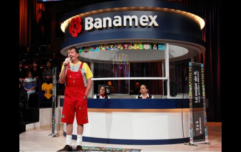 Chabelo se unió a múltiples celebridades que invitan a participar en el evento altruista. ESPECIAL  /