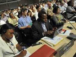 Vista general de la sesión plenaria en el recinto de la XVI Conferencia de las Partes de la ONU sobre Cambio Climático. EFE  /