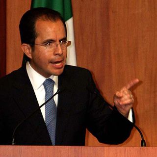 Nava 'sepulta' aspiraciones para 2012