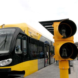 Recorrido en tranvía invita a conocer un México que se resiste a morir