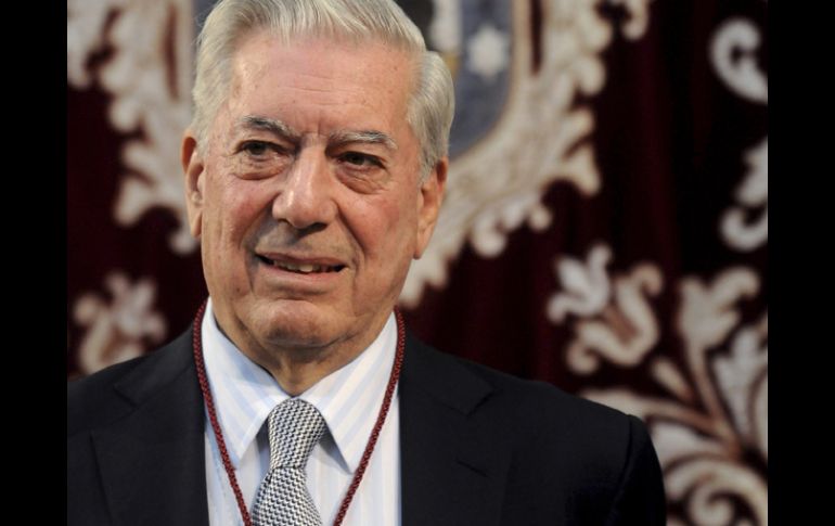 Vargas Llosa tenía previsto asistir a la FIL, de la que es asiduo participante pero por compromisos adquiridos no pudo estar. EFE  /