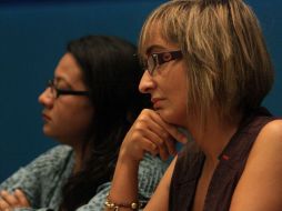 Paola Tinoco y Patricia Esteban participaron en el Encuentro Internacional  de Cuentistas. A. HINOJOSA  /