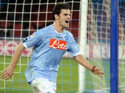 Christian Maggio le dio la victoria al Napoli con un gol de último minuto. AP  /