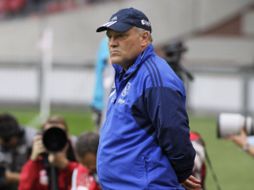 Martín Jol dejó el puesto de director técnico del Ajax a un par de días del partido contra el AC Milán. EFE  /