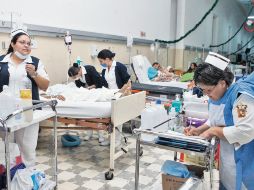 Debido a la falta de insumos médicos, la semana pasada fueron diferidas 34 cirugías en el Hospital Civil. M. FREYRÍA  /