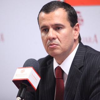 El contralor tapatío pide licencia; denuncia espionaje