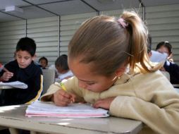 La prueba PISA 2009 evaluó la calidad educativa de los países integrantes de la OCDE. ARCHIVO  /