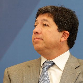 Presentan a ganadores de los concursos del Centenario y Bicentenario