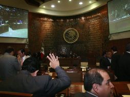 Ayer en sesión plenaria, se notificó a todos los diputados presentes de los vetos presentados por el Ejecutivo. A. GARCÍA  /