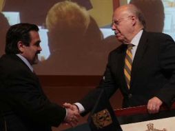 El rector de la UdeG, Marco Antonio Cortés Guardado y el de la UNAM, José Narro. ARCHIVO  /
