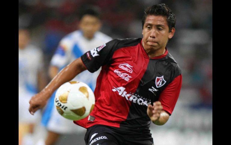 Hebert Alférez siente que la directiva rojinegra no deposita mucha confianza en él. MEXSPORT  /