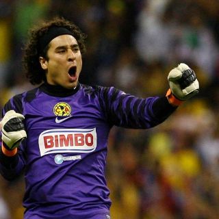 Ochoa viaja a Inglaterra para definir su futuro