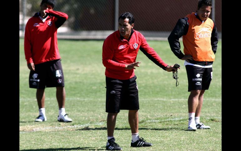 Galindo tratará de impedir que los rojinegros desciendan. MEXSPORT  /