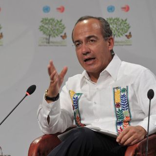 Ejecutivo plantea impuesto a transporte por aire y mar