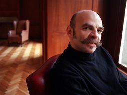 El periodista recorrió varios países en donde las predicciones sobre el cambio climático son apocalípticas. ESPECIAL  /