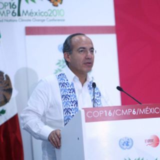 Calderón anuncia ''inversiones verdes'' por seis MMDD