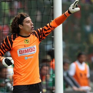 Ochoa se acerca al Fulham