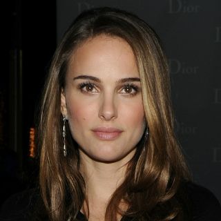 Natalie Portman se quita la ropa