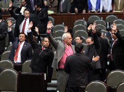 Diputados durante la sesión de hoy aprobaron la reforma para quitar el 'veto de bolsillo'. EL UNIVERSAL  /