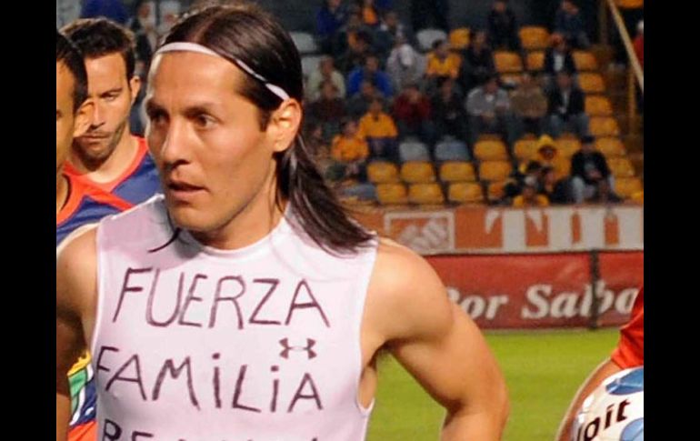 Hugo Droguett ya piensa en que número utilizar pues el 11 ya está ocupado por Alejandro Vela. MEXSPORT  /