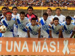 Los jugadores de Puebla dicen estar preocupados ante la falta de refuerzos para el Clausura 2011. MEXSPORT  /
