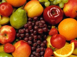 Grosella negra, limón, coliflor, fresa, espinaca, pimientos y kiwi bunas opciones contra la gripe. ESPECIAL  /
