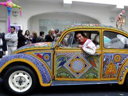 El Vochol será subastado con la intención de obtener recursos para apoyar el arte popular. EFE  /