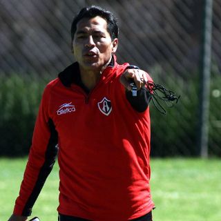 Galindo interviene por sus jugadores