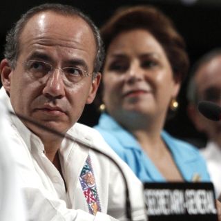 Calderón insiste 'éxito' a punto de terminar Cumbre de Cancún