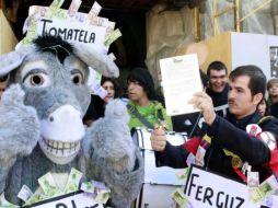 Estudiantes y profesores de la UdeG continúan con acciones de 'resistencia civil pacífica'. E PACHECO  /