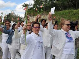 Las disidentes Damas de Blanco reclaman la libertad de los presos políticos. EFE  /