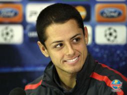 Javier Hernández se encuentra entre los mejores 50 futbolistas gracias a sus destacables participaciones con el ManU y el Tricolor. AP  /