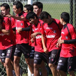 Saldarán hoy cuenta con jugadores rojinegros