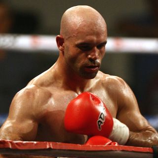 'Español' Álvarez defenderá título ante Austin Trout