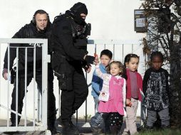 En un principio fueron tomados 20 niños, pero después fueron liberados 14. EFE  /