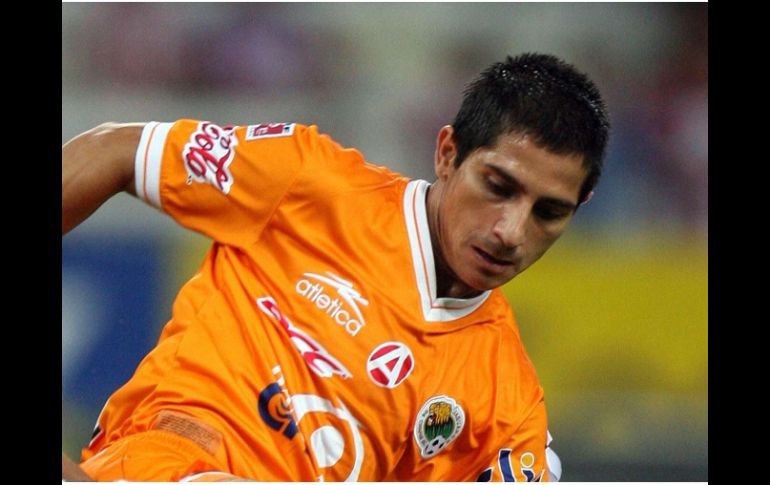 El jugador Danilo Verón dejará a Jaguares para incorporarse al equipo de Tigres. MEXSPORT  /