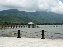 El Lago de Chapala se coloca 31 centímetros por debajo de lo que logró en octubre. ARCHIVO  /