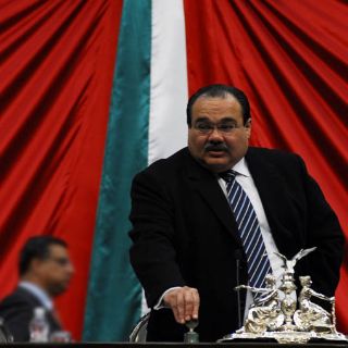 Inicia sesión para votar desafuero de Godoy Toscano