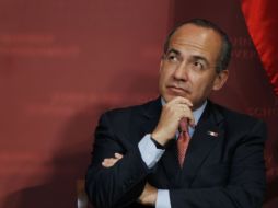 El Presidente Calderón comenzó a 'tuitear' en el mes de mayo. ARCHIVO  /
