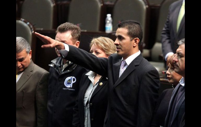 Israel Madrigal Ceja, rindió protesta como diputado federal en lugar de Julio César Godoy Toscano. EL UNIVERSAL  /
